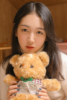 李彩谭在线观看